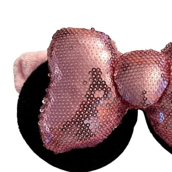 The Creme Shop x Disney Minnie Mouse NWOB Set of 2 Spa Plush Headbands Red Pink - Picture 9 of 13